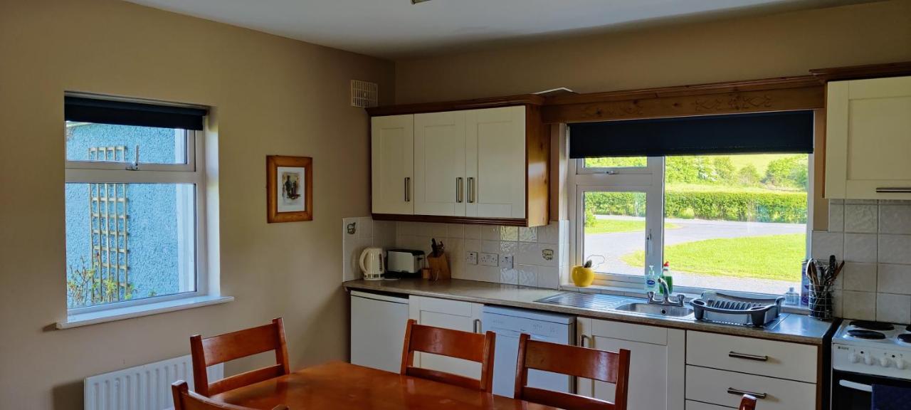 Clonandra Cottages Belturbet Exterior photo