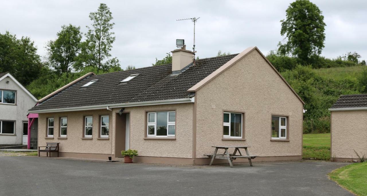 Clonandra Cottages Belturbet Exterior photo